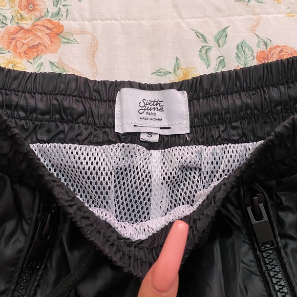 Sixth June cargo pants with zipper detail and side pockets - Picture 3 of 6